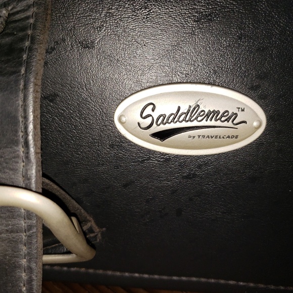 Saddle bags for motorcycle - Picture 4 of 4